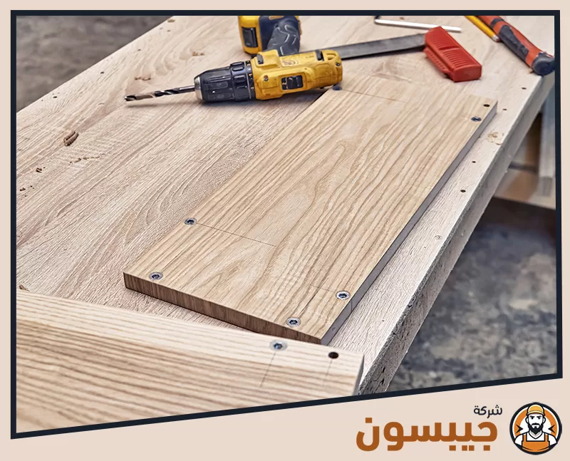 نجار في راس الخيمة