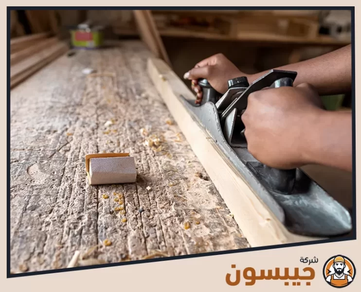 نجار في عجمان