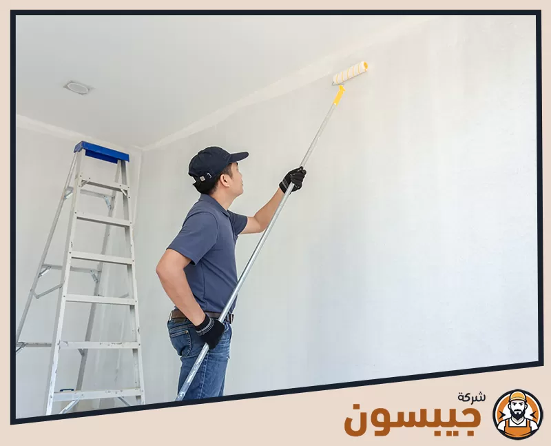 شركة دهانات في أبوظبي تقدم خدمة صباغة الحائط باستخدام أدوات احترافية، مع ضمان جودة التنفيذ